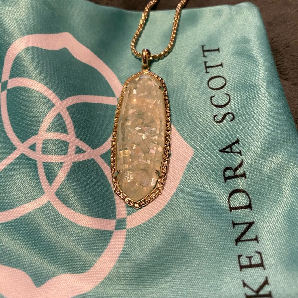 Kendra Scott Necklace